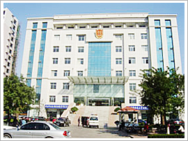 ���̰���